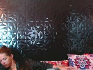 vicky-oba Live Webcam on CamSoda