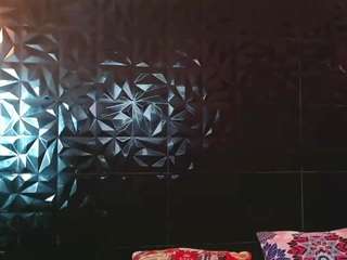 vicky-oba's live room