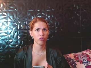 vicky-oba Live Webcam on CamSoda