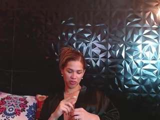 le modèle vicky-oba est en webcam porno dans un show sur le site camsoda, il possède les tags suivants: anal toys,gape,tease,tattoos,spank,smoking,orgasm,large tits,average,implants,english,ejaculation,drinking,dirty talk,cumshot,brown eyes,big cock,big balls,big tits,brown hair