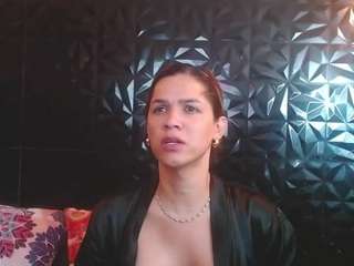 vicky-oba live cam preview