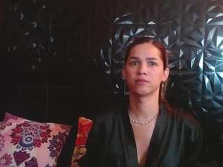 vicky-oba live cam preview