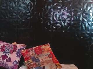 vicky-oba live cam preview
