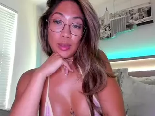 J Mae's Live Sex Cam Show