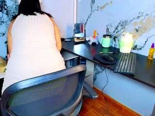 Alix Long live webcam on Soda Cams