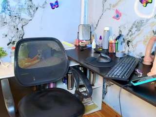 Alix Long live webcam show