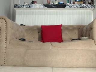 allyson-starks's live room