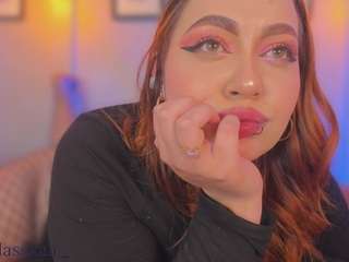 Live webcam model allasskaa on Soda Cams