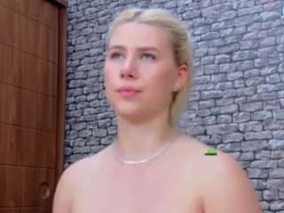 cuteblondeme