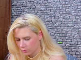 cuteblondeme