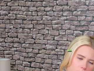 Cuteblondeme live cam preview