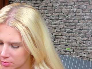 cuteblondeme