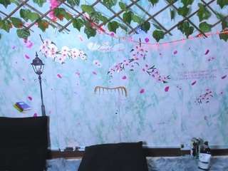 pamelaasmiith's CamSoda show and profile