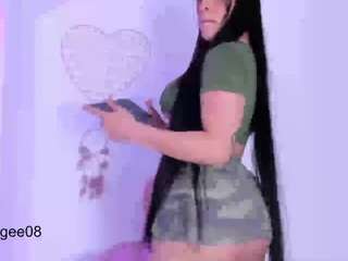  sara-rouge chat room