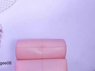  sara-rouge chat room