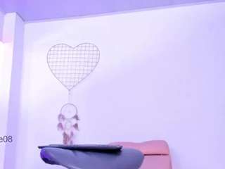 sara-rouge from CamSoda is Freechat