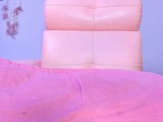 sara-rouge Live Webcam on CamSoda