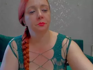 emilianna666's Live Sex Cam Show