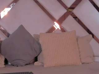 Live webcam model jessica-stonne on Soda Cams