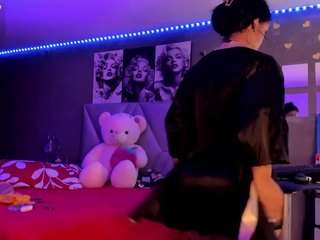 sexyzoee Live Webcam on CamSoda