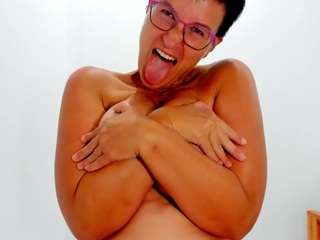 curvyjules