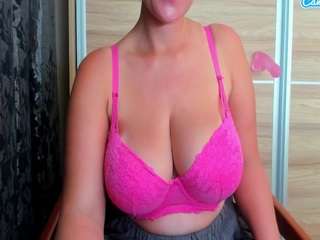 curvyjules