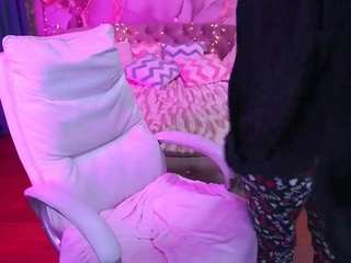 littleshyyy webcam model