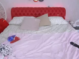 littleshyyy's Live Sex Cam Show