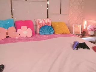 littleshyyy's Live Sex Cam Show