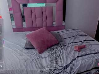 karol-2720 live webcam on Soda Cams