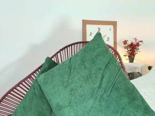 Karina live webcam show
