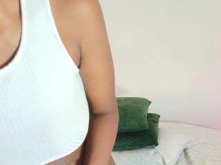 karina-taylor webcam model