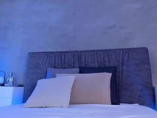 laravillalobos Live Webcam on CamSoda