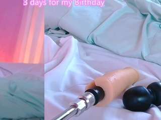 vaiolet-rose Live Webcam on CamSoda