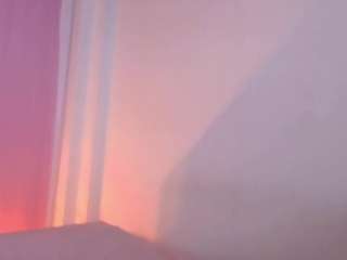 Live webcam model vaiolet-rose on Soda Cams