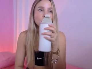 Live webcam model vaiolet-rose on Soda Cams