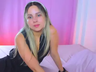 VAIOLET's Live Sex Cam Show