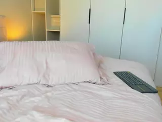 allison-ally's Live Sex Cam Show