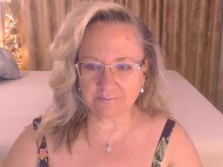 andoray Live Webcam on CamSoda