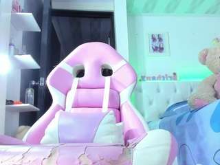 Live College Girl Cams camsoda britany-hot