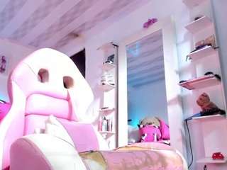  britany-hot chat room