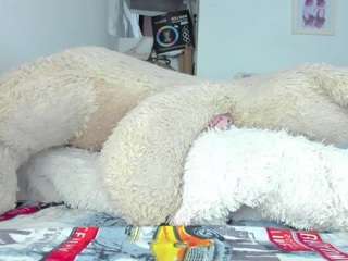 britany-hot webcam model