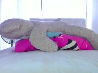 britany-hot Sex Cam Show