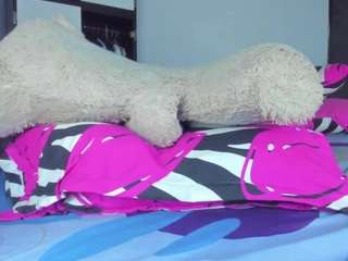 britany-hot live cam preview