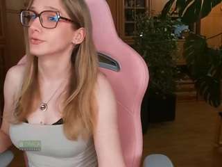  nicolebloom chat room