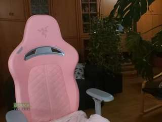 nicolebloom webcam