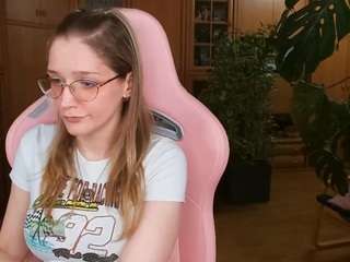  nicolebloom chat room