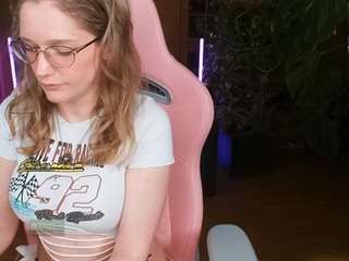  nicolebloom chat room