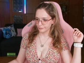 Live cam show with nicolebloom