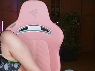 nicolebloom